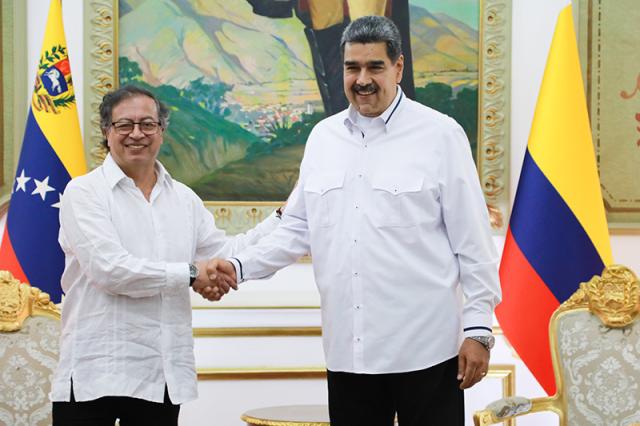 Petro y Maduro